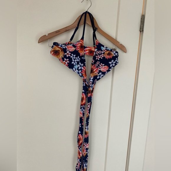 CUPSHE Floral Wrap Bikini Top Small - Picture 2 of 2
